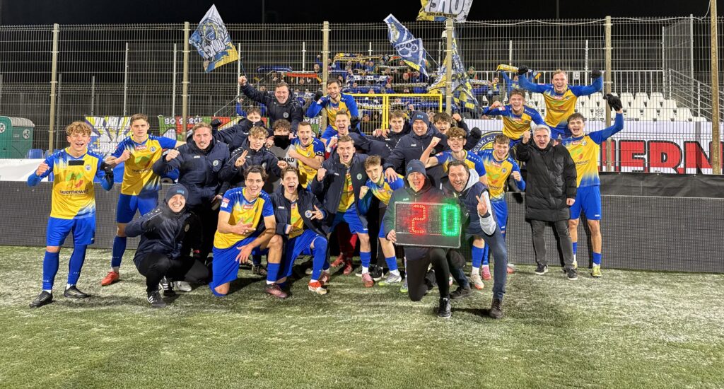 Unia Skierniewice zachwyca swoją historią, filozofią i jakością. Bezradna nawet Warta Poznań!